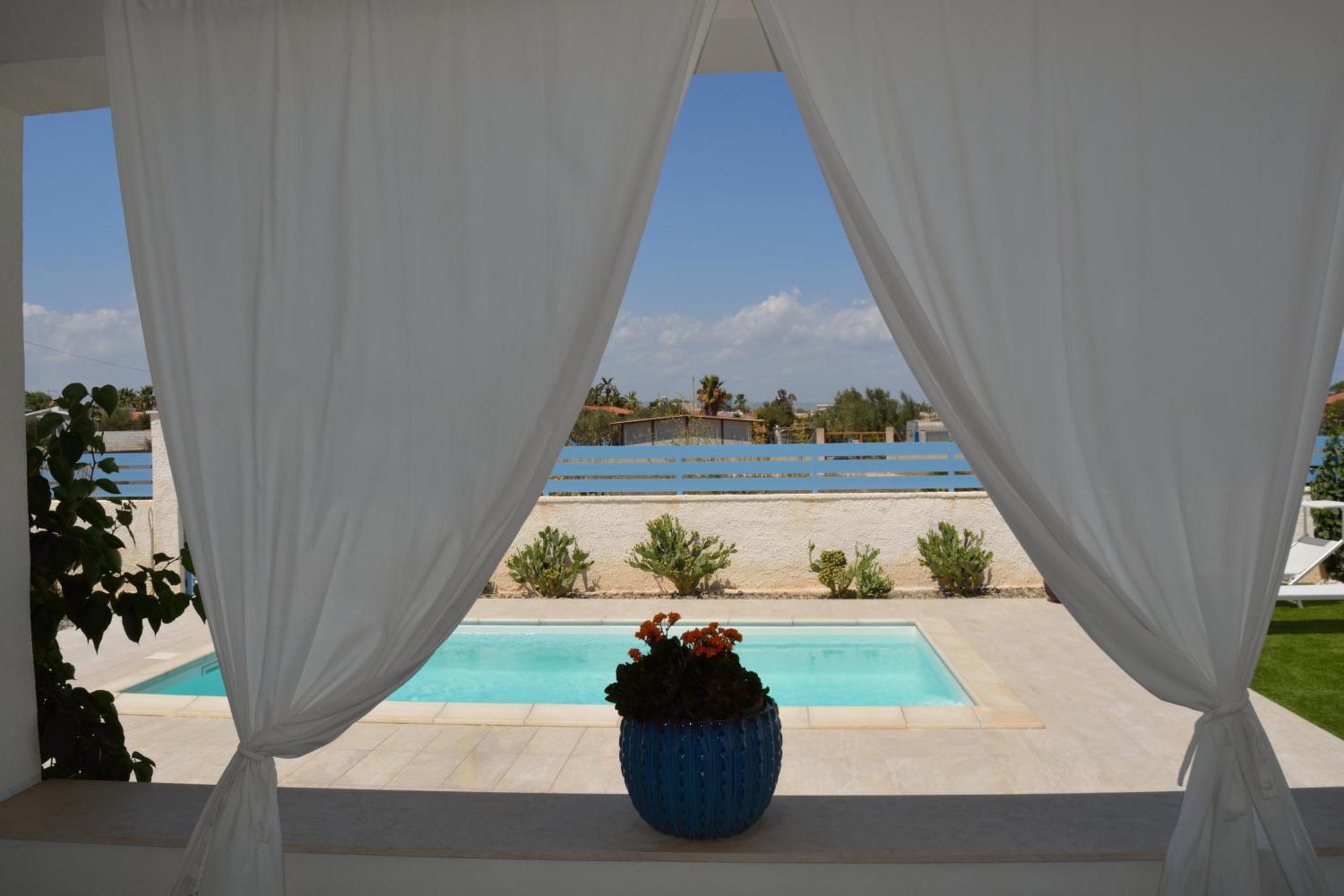 Colapesce Villa Marzamemi